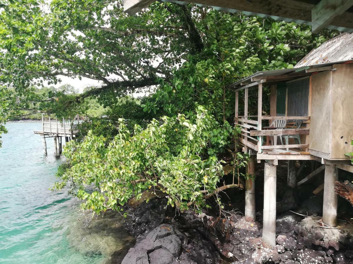 Lusia'S Lagoon Chalets Salelologa Buitenkant foto
