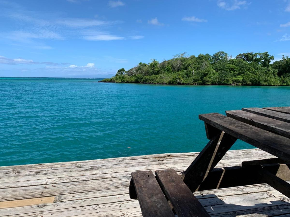 Lusia'S Lagoon Chalets Salelologa Buitenkant foto